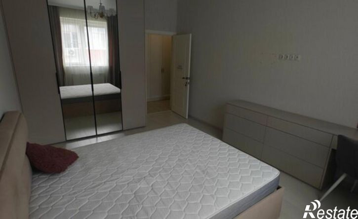 2-комн квартира Мельничный пер, 24,  д. 24