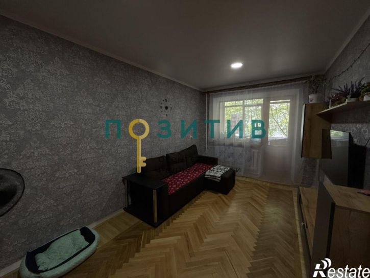 3-комн квартира Урицкого ул, 27