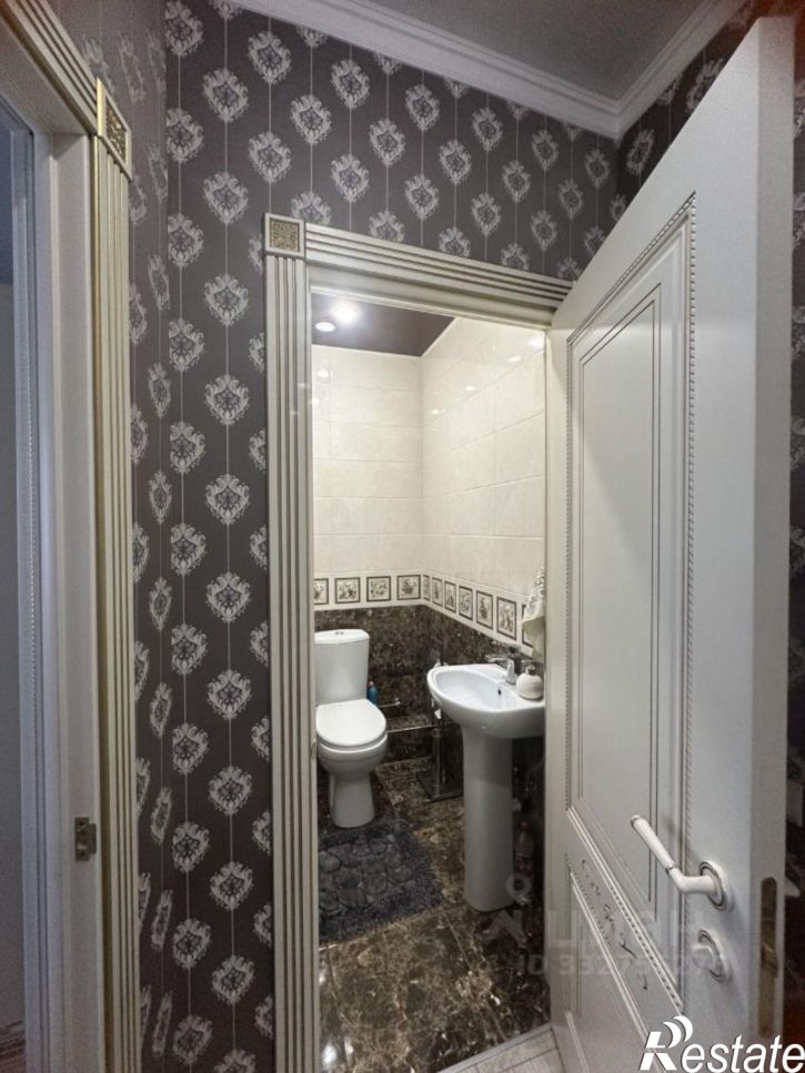 2-комн квартира ул Орджоникидзе, 84 5,  д. 84 5,  к. 5