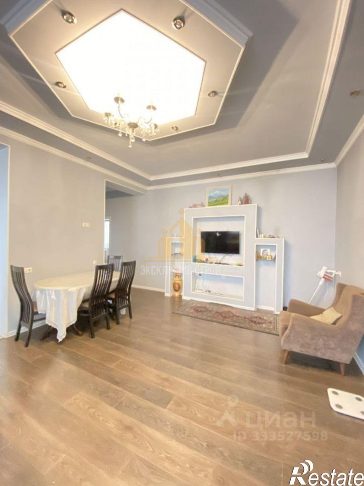 3-комн квартира Баталинская улица, 23,  д. 23