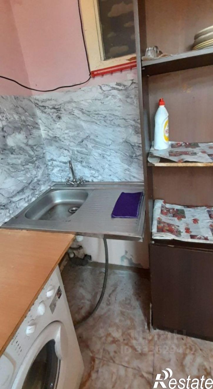 2-комн квартира улица Долина Роз, 23,  д. 23