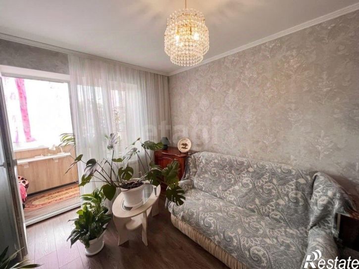 3-комн квартира улица Орджоникидзе, 64,  д. 64