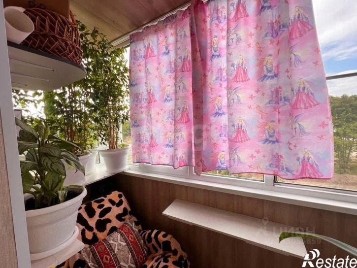 3-комн квартира улица Орджоникидзе, 64,  д. 64