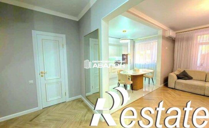 2-комн квартира Никольская улица, 27 к5,  д. 27 к5