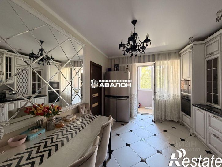 3-комн квартира улица Орджоникидзе, 81 к2,  д. 81 к2