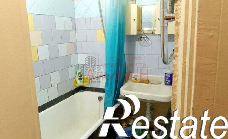 2-комн квартира улица Долина Роз, 19,  д. 19
