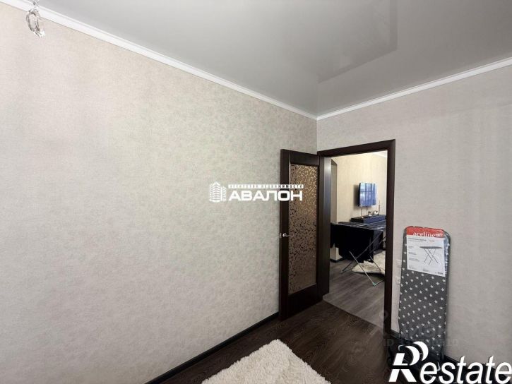 2-комн квартира улица Долина Роз, 12,  д. 12