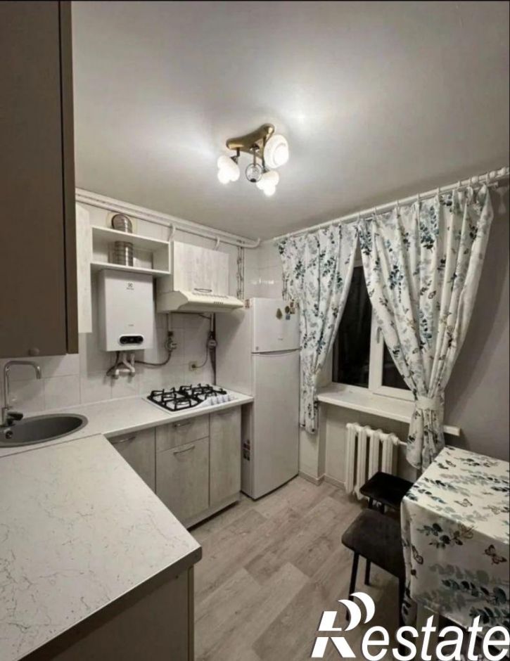 2-комн квартира Ломоносова ул, 2