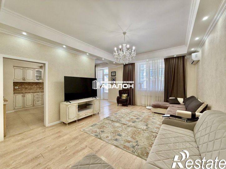 3-комн квартира Октябрьская улица, 337/1,  д. 337/1