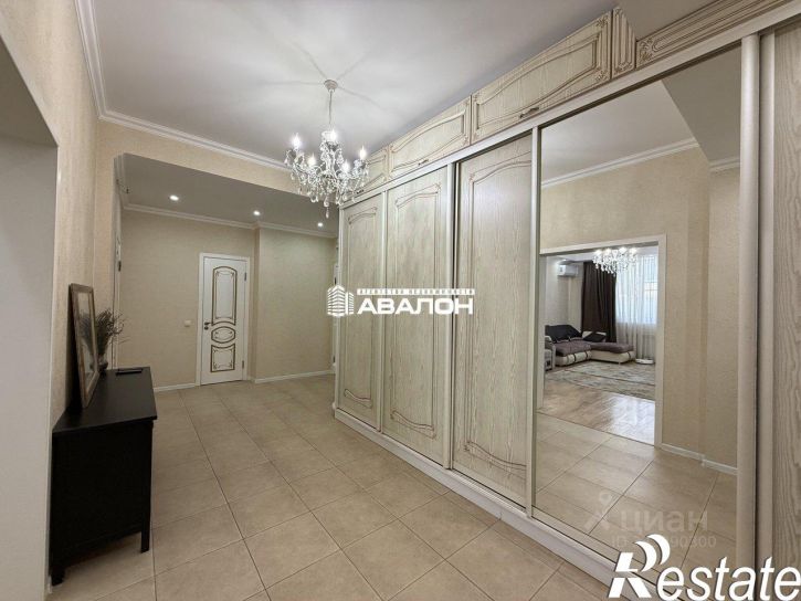 3-комн квартира Октябрьская улица, 337/1,  д. 337/1