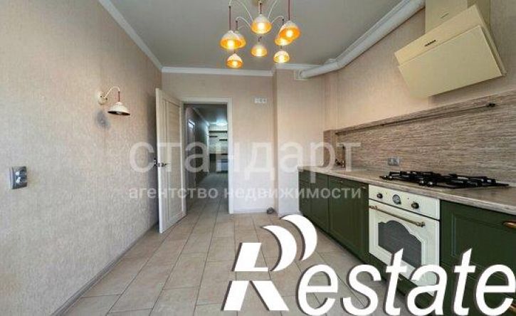 3-комн квартира Просторная улица, 17 к2,  д. 17 к2