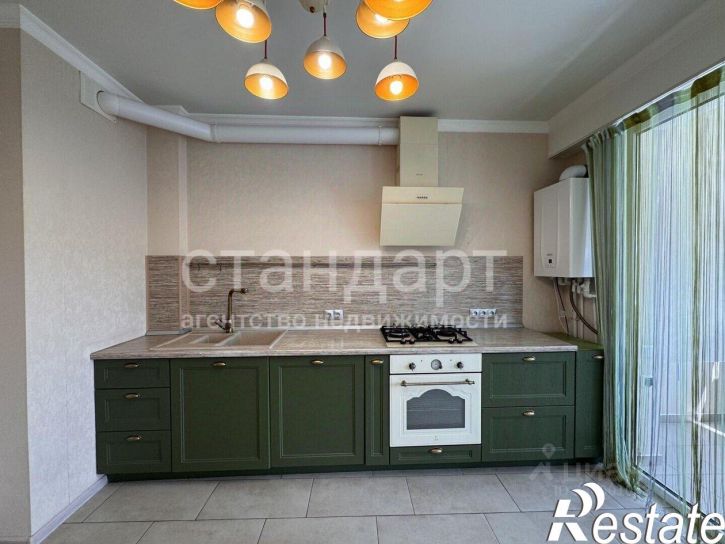 3-комн квартира Просторная улица, 28,  д. 28