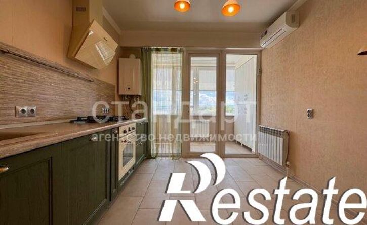 3-комн квартира Просторная улица, 17 к2,  д. 17 к2