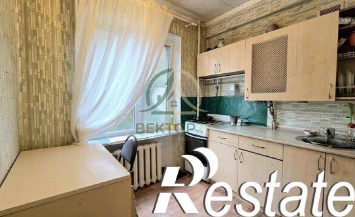 2-комн квартира Октябрьская улица, 421,  д. 421