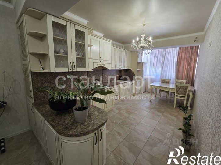 2-комн квартира Никольская улица, 10,  д. 10