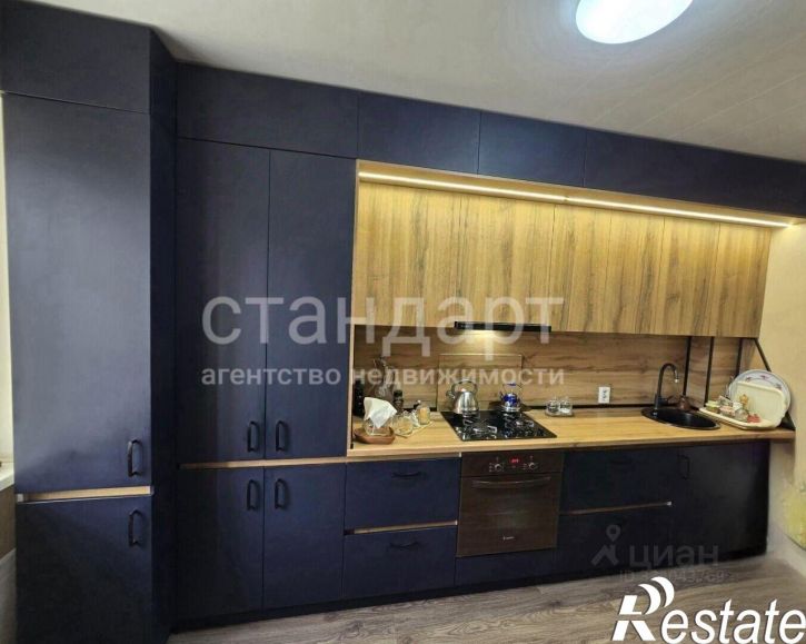 3-комн квартира улица Орджоникидзе, 64,  д. 64
