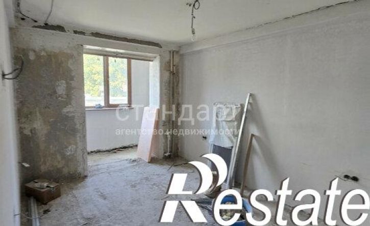 2-комн квартира Октябрьская улица, 450,  д. 450