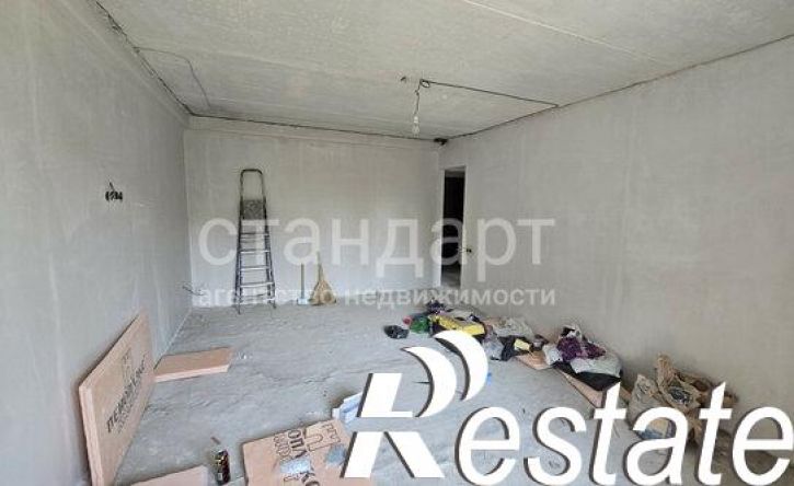 2-комн квартира Октябрьская улица, 450,  д. 450