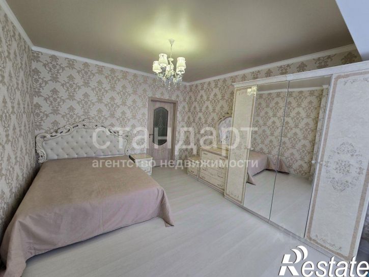 2-комн квартира Никольская улица, 10,  д. 10
