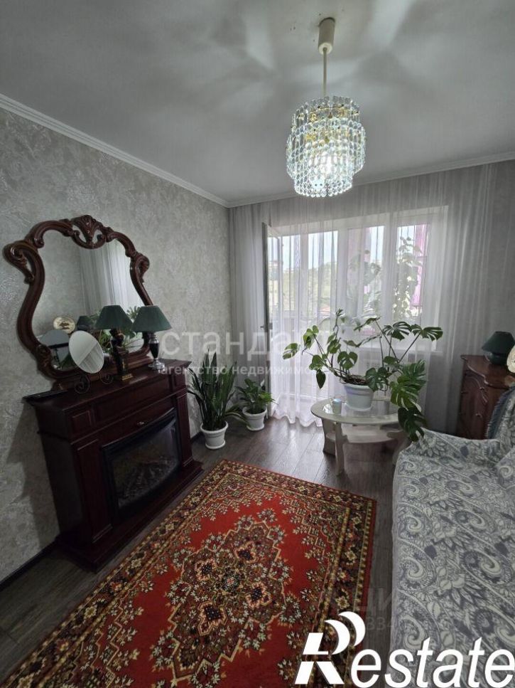 3-комн квартира улица Орджоникидзе, 64,  д. 64
