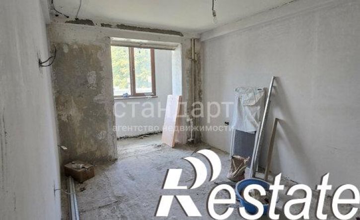 2-комн квартира Октябрьская улица, 450,  д. 450