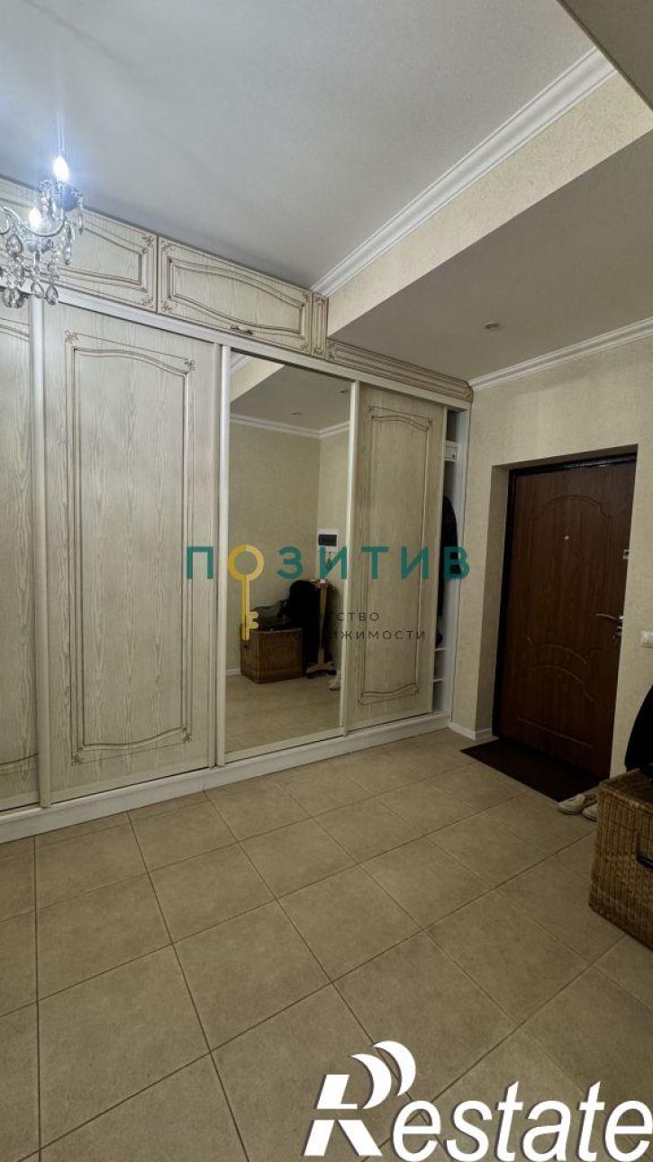 3-комн квартира Октябрьская ул
