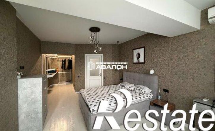 2-комн квартира Никольская улица, 15А,  д. 15А