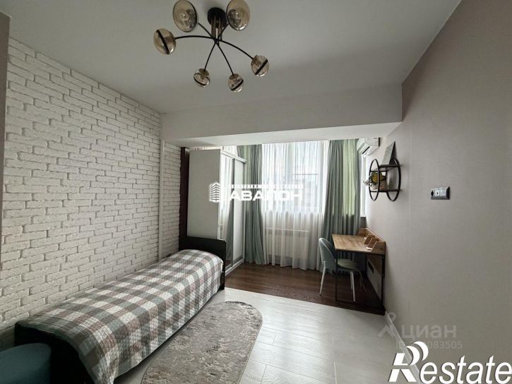 2-комн квартира Никольская улица, 15А,  д. 15А