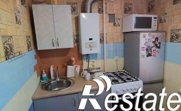 2-комн квартира улица Долина Роз, 6,  д. 6