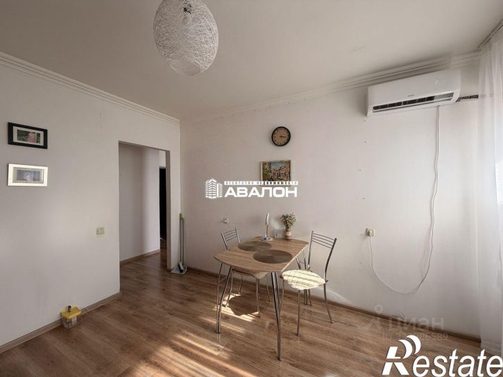 2-комн квартира Октябрьская улица, 458,  д. 458