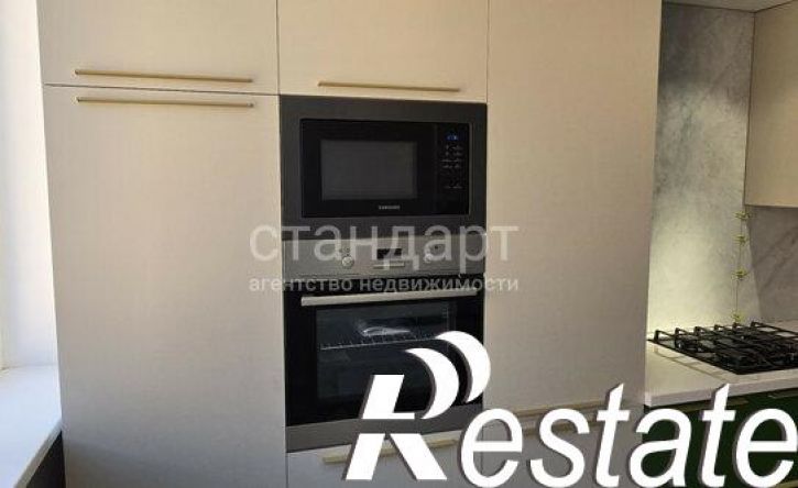 2-комн квартира Просторная улица, 15 к3,  д. 15 к3