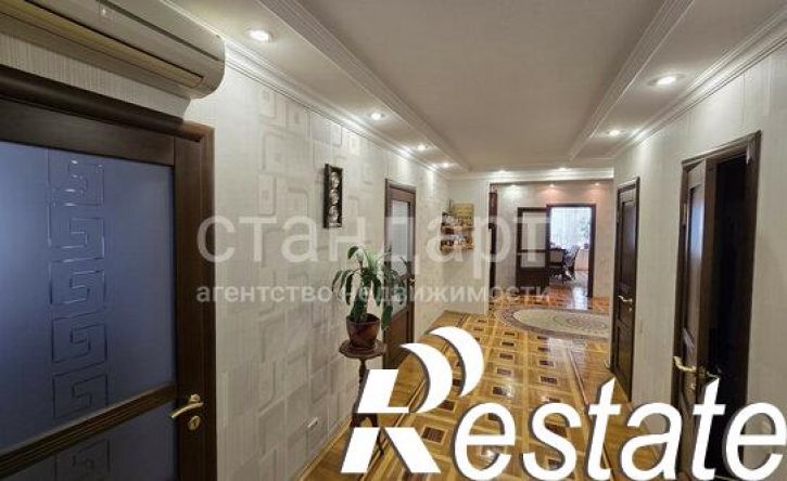 4-комн квартира Новопятигорская улица, 8,  д. 8