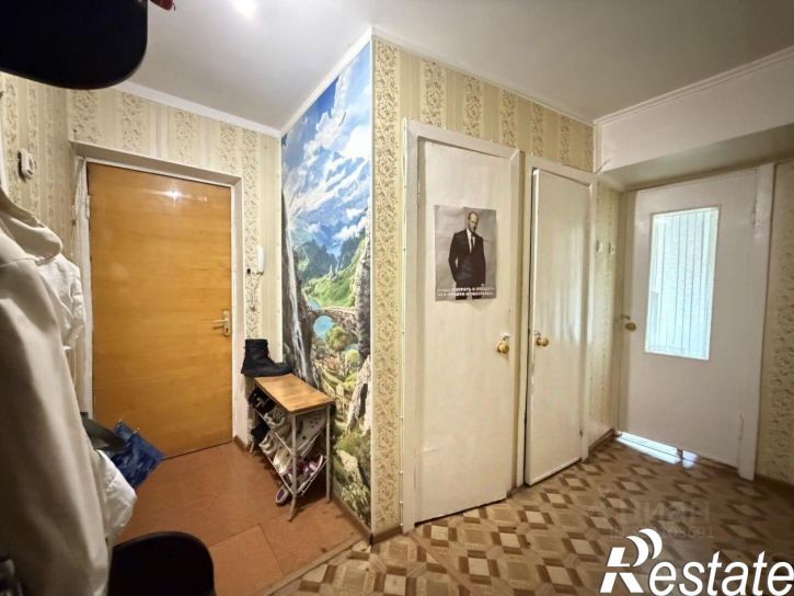 2-комн квартира улица Долина Роз, 6,  д. 6