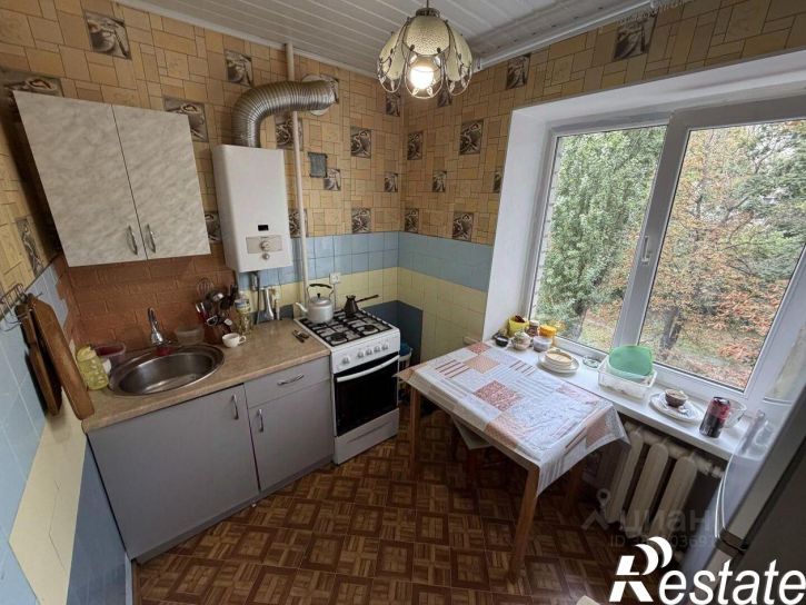 2-комн квартира улица Долина Роз, 6,  д. 6
