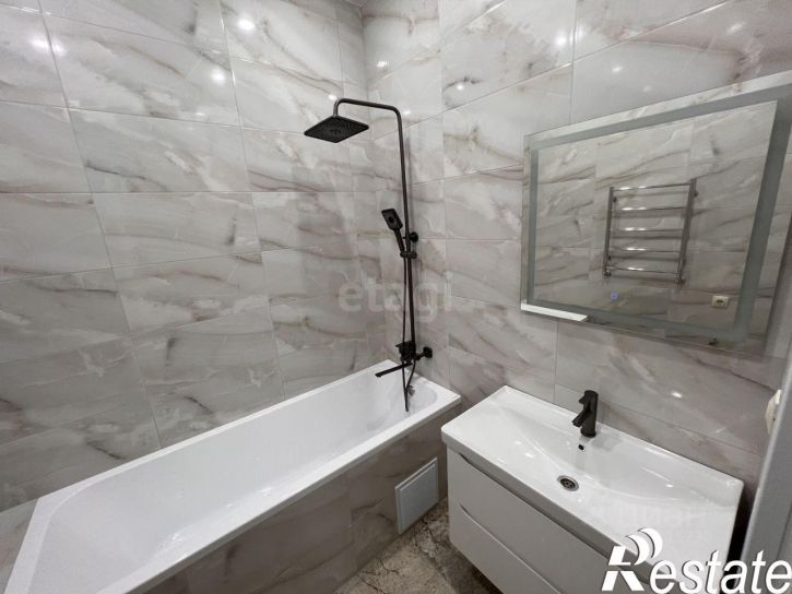2-комн квартира Галерейная улица, 21Б,  д. 21Б