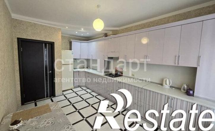2-комн квартира Интернациональная улица, 37,  д. 37
