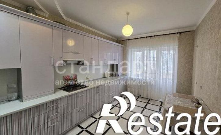 2-комн квартира Интернациональная улица, 37,  д. 37
