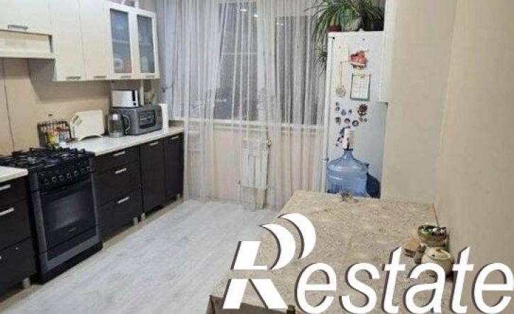2-комн квартира Никольская улица, 21 к4,  д. 21 к4