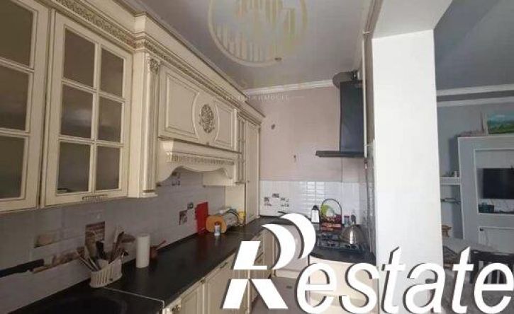 3-комн квартира Баталинская улица, 23,  д. 23