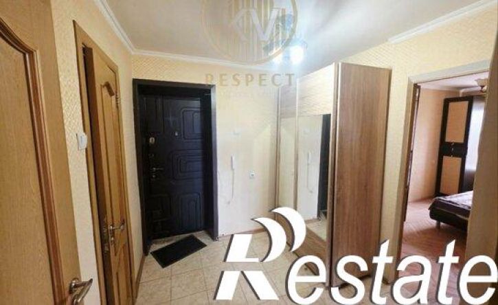2-комн квартира улица Долина Роз, 5,  д. 5