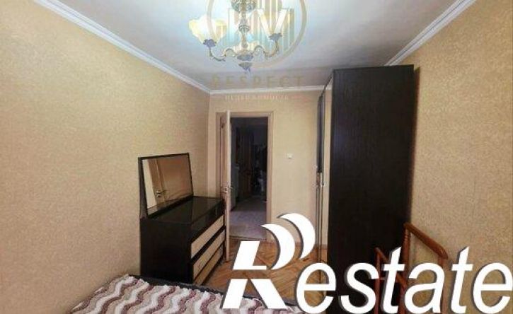 2-комн квартира улица Долина Роз, 5,  д. 5