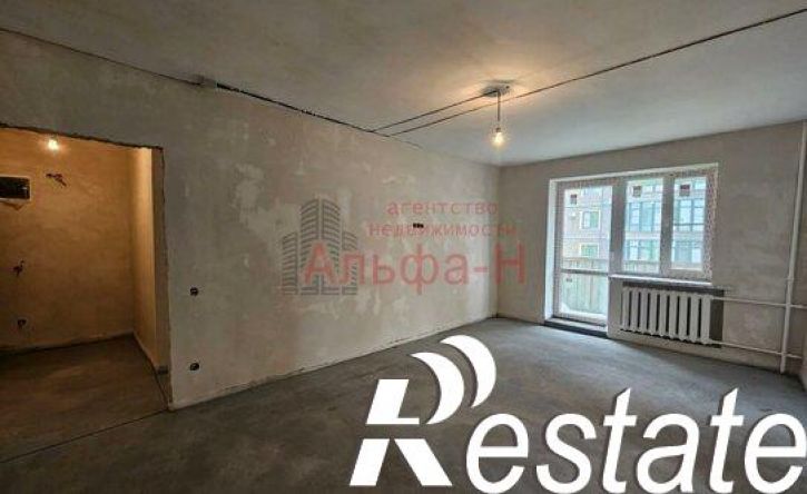 3-комн квартира улица Титова, 8А,  д. 8А