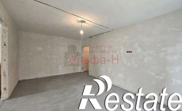 3-комн квартира улица Титова, 8А,  д. 8А