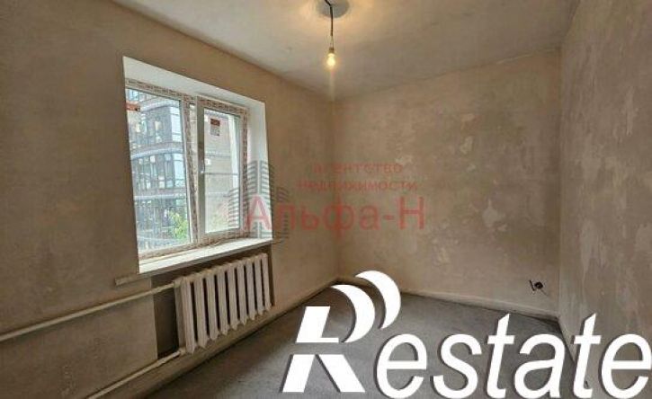 3-комн квартира улица Титова, 8А,  д. 8А