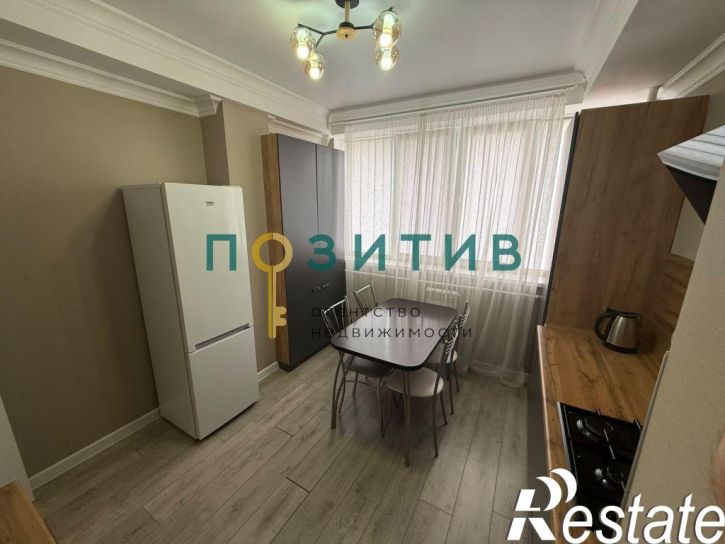 2-комн квартира Никольская ул, 21