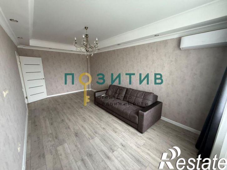 2-комн квартира Никольская ул, 21