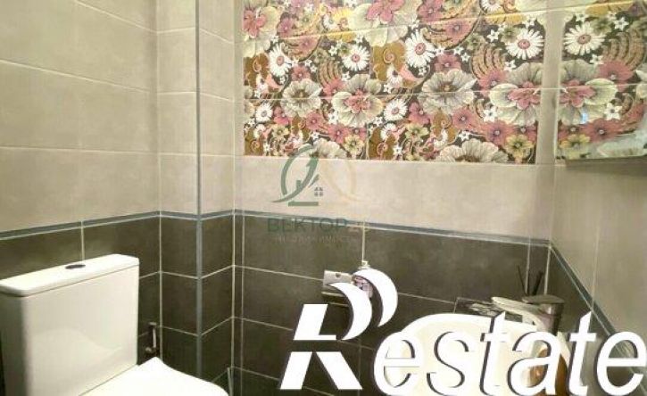 2-комн квартира улица Фридриха Энгельса, 44 к1,  д. 44 к1