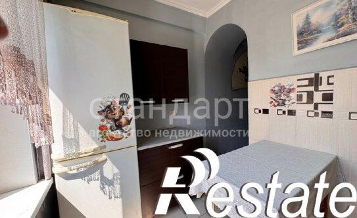 3-комн квартира улица Долина Роз, 23,  д. 23