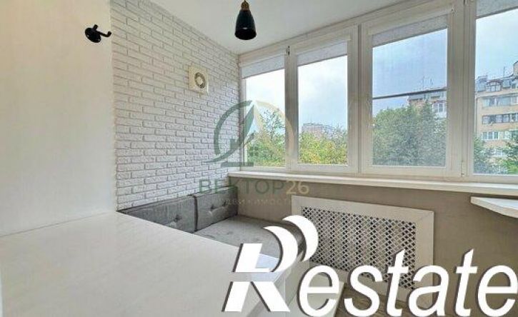2-комн квартира улица Долина Роз, 20Б,  д. 20Б