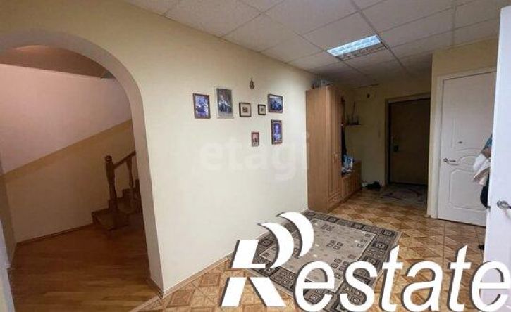 5-комн квартира улица Маяковского, 15,  д. 15